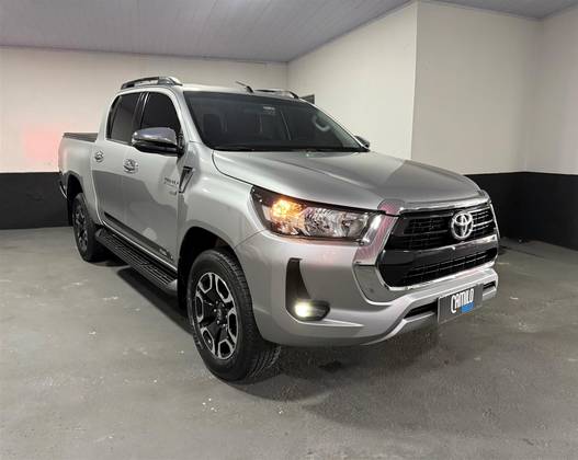 TOYOTA HILUX 2.7 VVT-i FLEX CD SRV 4X2 AUTOMÁTICO